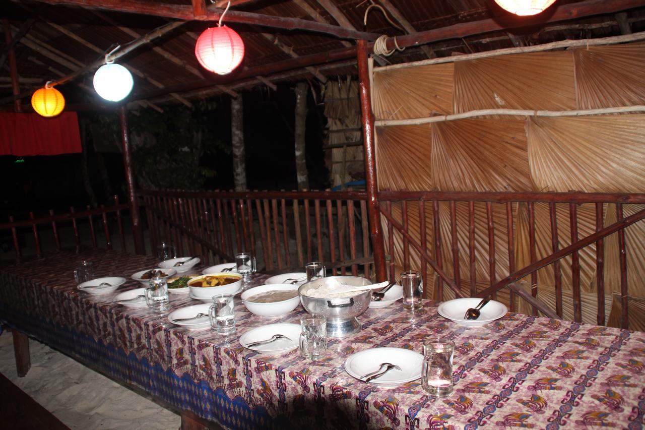 Kamar Raja Guest House Selpele Ngoại thất bức ảnh